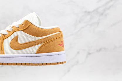 Jordan 1 Low SE Twine Orange Quarzo Velluto a Coste 