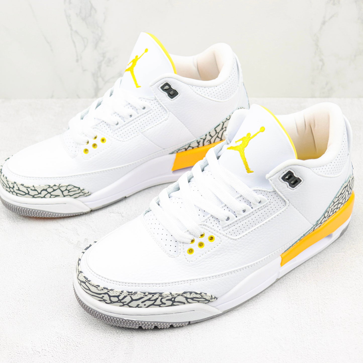 Jordan 3 Retro Laser Arancione 