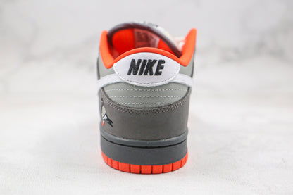 Nike SB Dunk Low Staple NYC Pigeon 