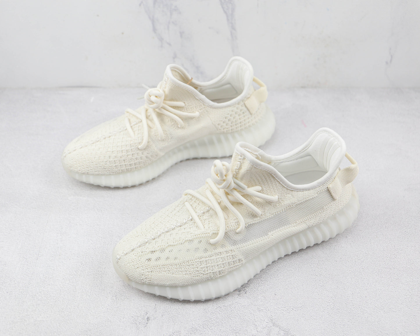 Adidas Yeezy Boost 350 V2 Knochen 