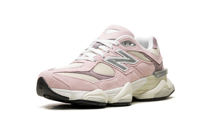 New Balance 9060 Rose Sugar Angora