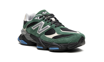 New Balance 9060 Forest Green