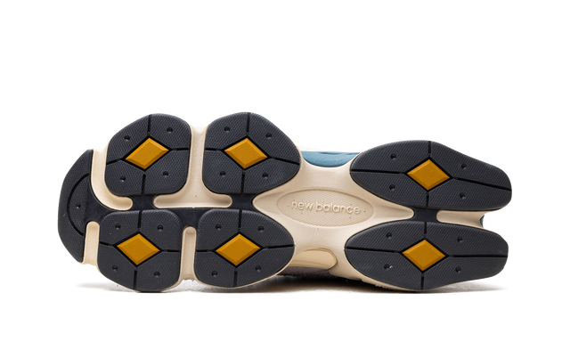 New Balance 9060 Taro