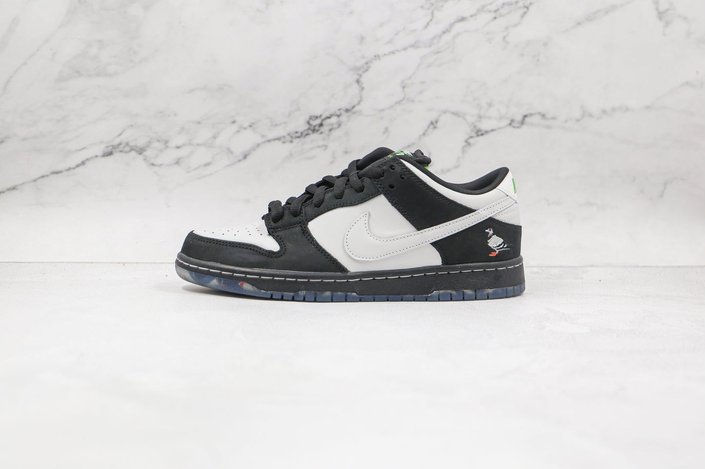 Nike SB Dunk Low Staple Panda Piccione 