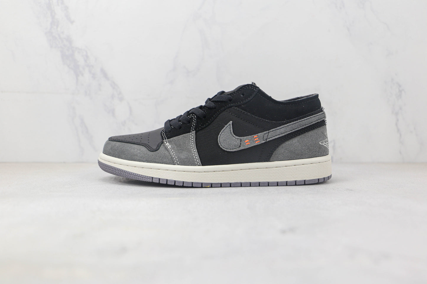 Jordan 1 Low Craft Inside Out Schwarz