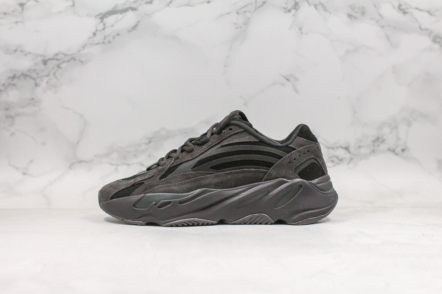 Adidas Yeezy Boost 700 Vanta 