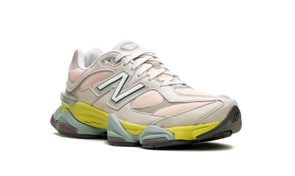 New Balance 9060 Moonbeam
