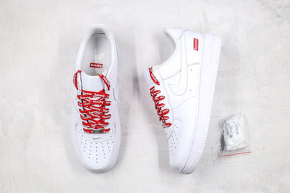 Nike Air Force 1 Low Bianco Supreme 