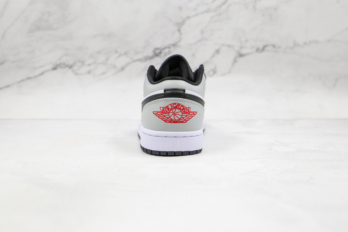 Jordan 1 Low Light Rauchgrau