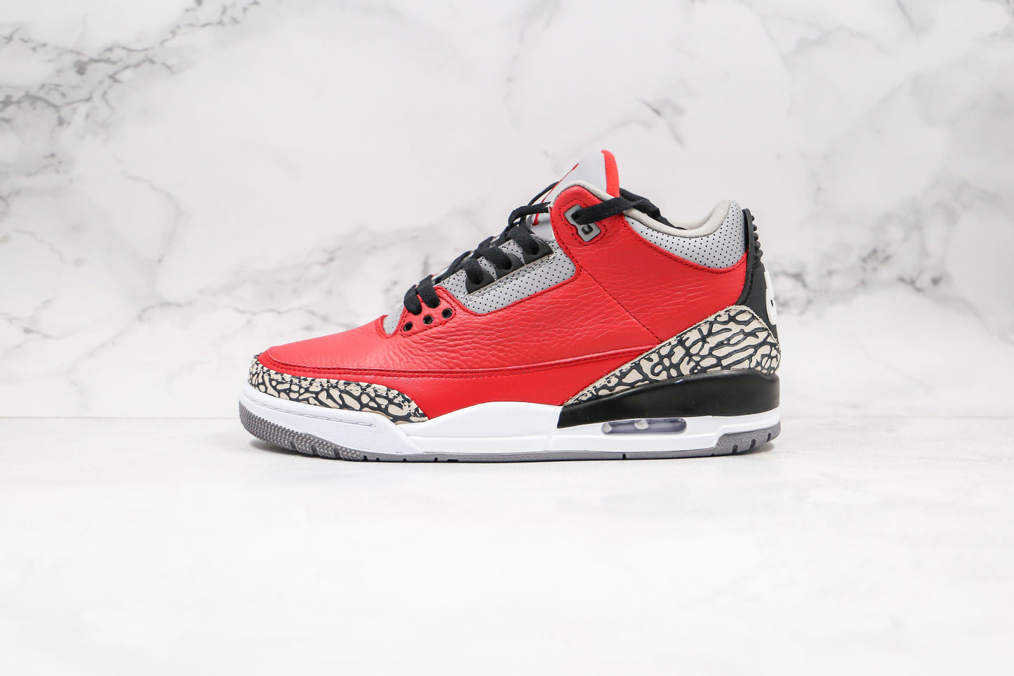 Jordan 3 Retro Unite Feuerrot