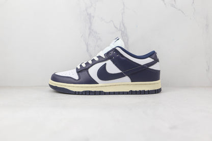 Nike Dunk Low Vintage Navy