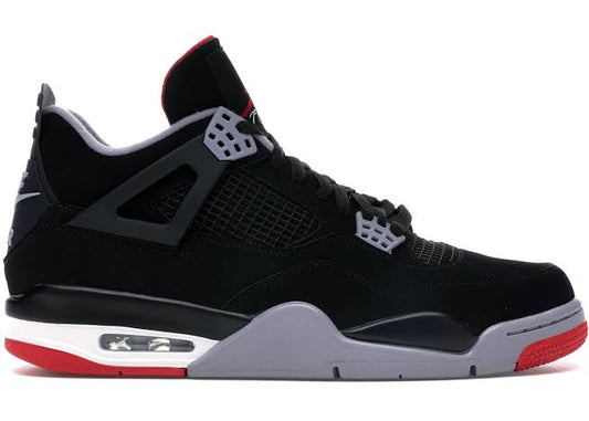 Jordan 4 Retro allevata 