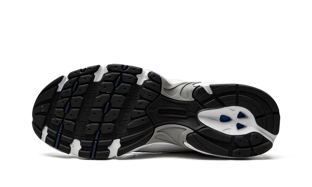 New Balance 530 White Silver Navy