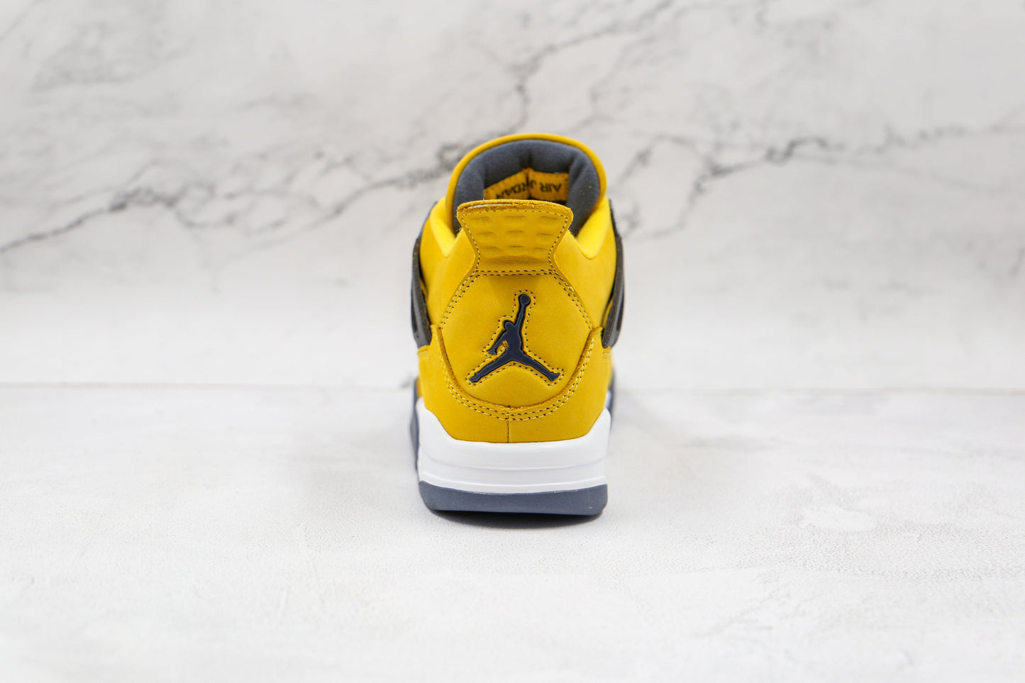 Jordan 4 Retro Fulmine 