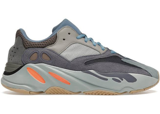 Adidas Yeezy Boost 700 Carbon Blau