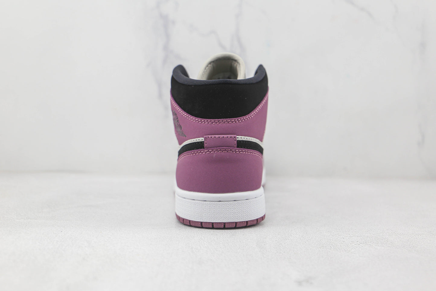 Jordan 1 Mid SE Light Mulberry