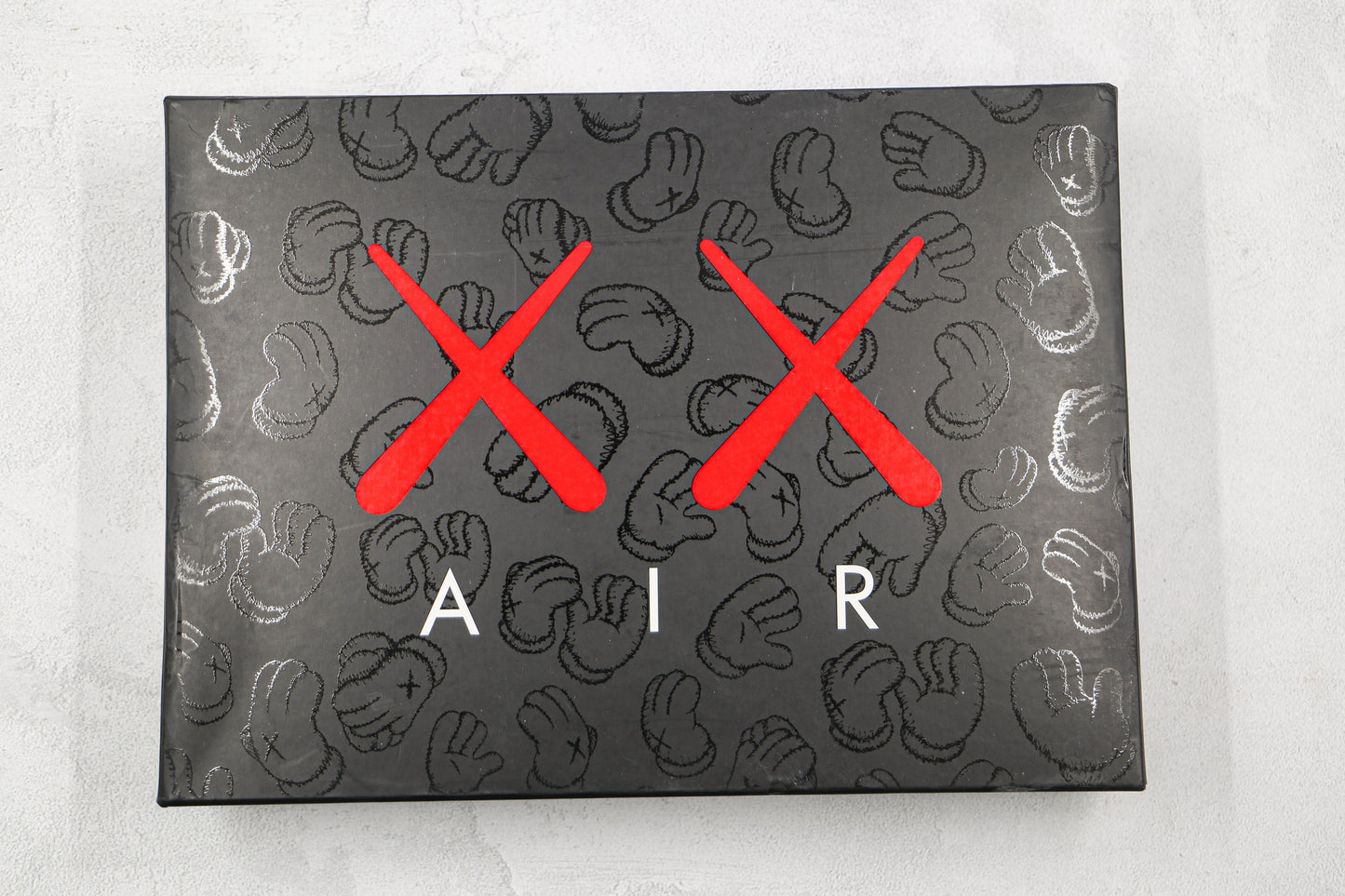 Jordan 4 Retro Kaws Nero 