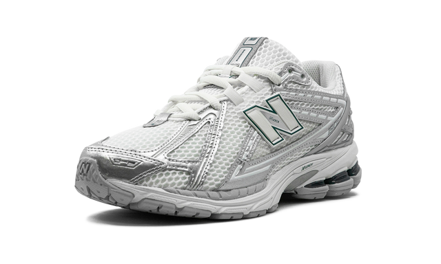 New Balance 1906R "SILVER METALLIC"