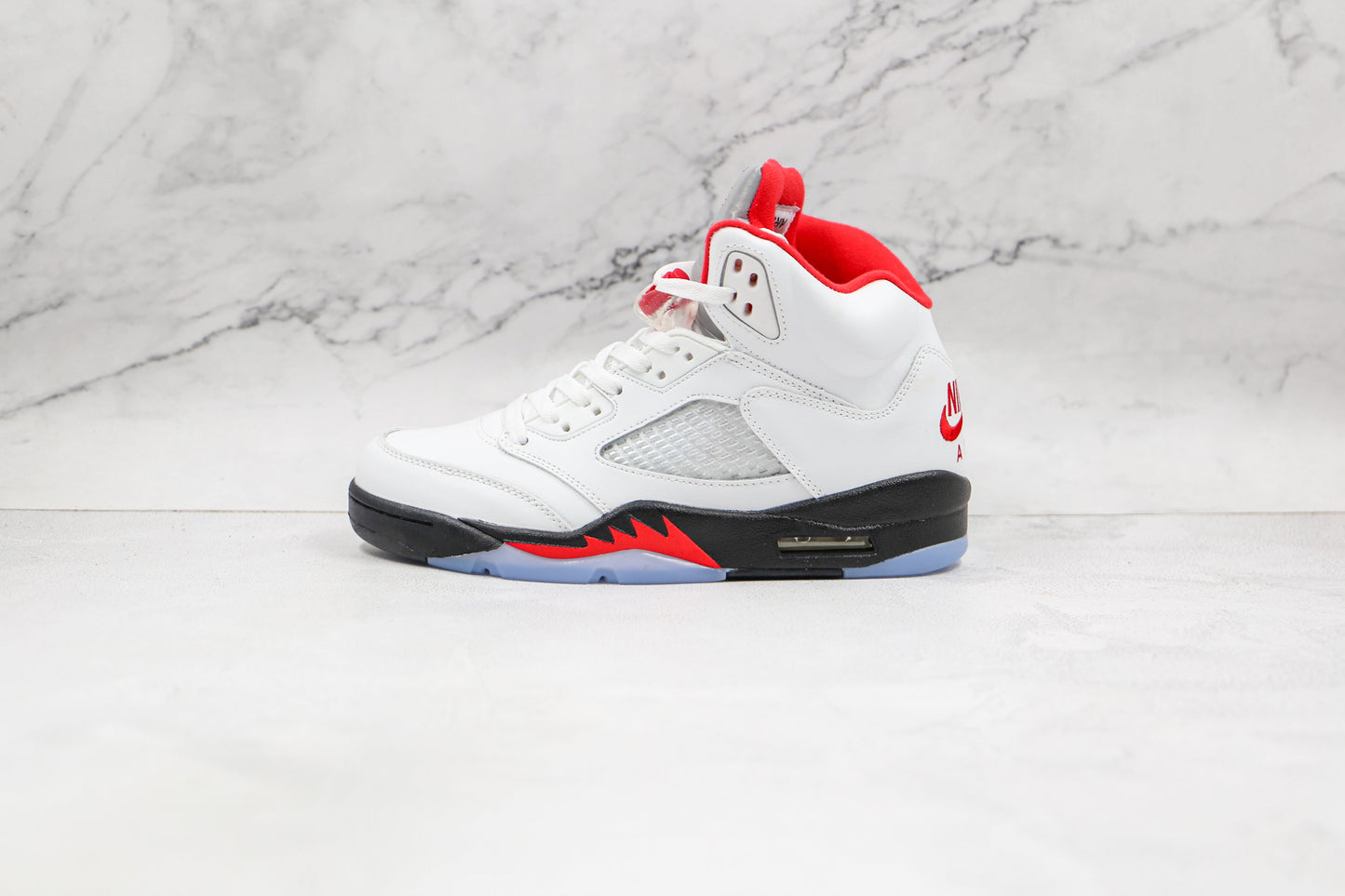 Jordan 5 Retro Fire Red Silver Tongue 