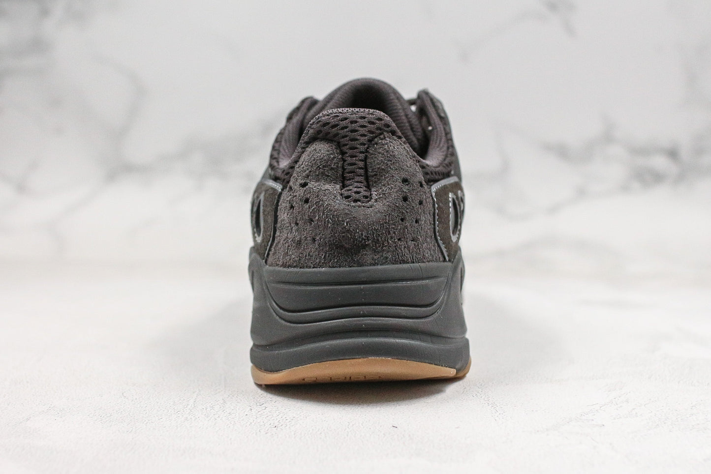 Adidas Yeezy Boost 700 Utility schwarz