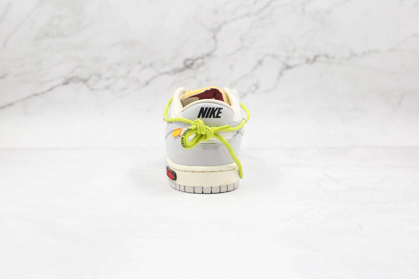 Nike Dunk Low Off White Lotto 08:50 