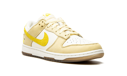 Nike Dunk Low Lemon Drop