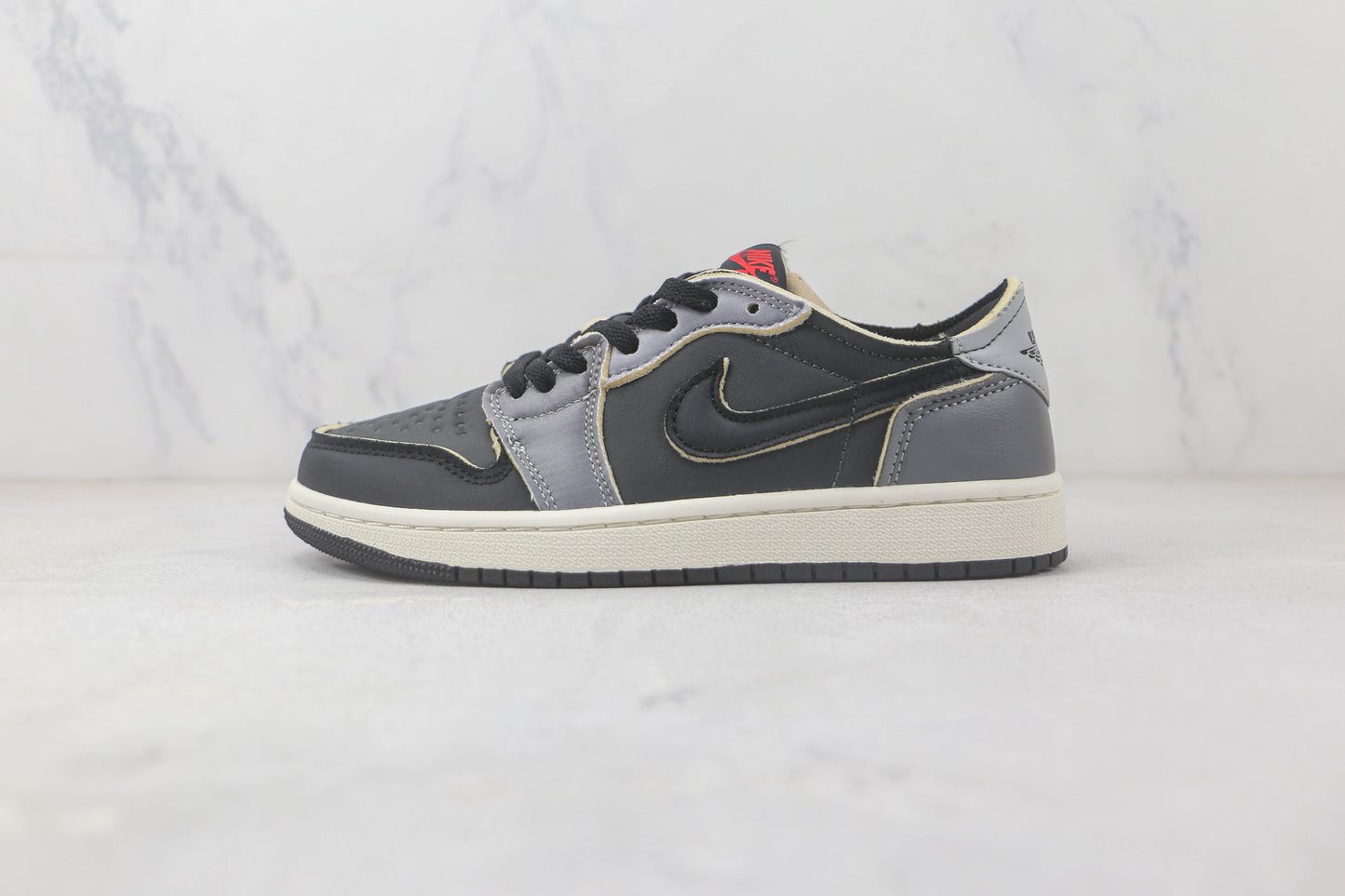 Jordan 1 Low Nero Grigio Fumo 