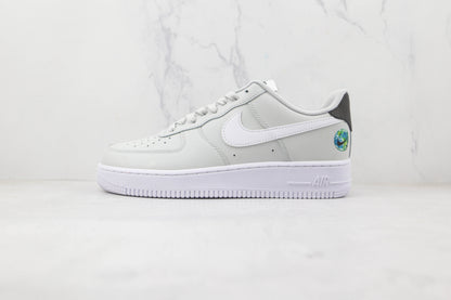 Nike Air Force 1 Trascorri una giornata Nike sulla Terra 