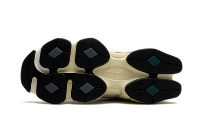 New Balance 9060 v1 NEW SPRUCE