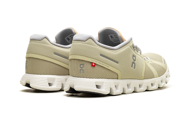 On Running Cloud 5 Haze  Sand