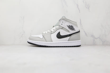 Jordan 1 Mid Grigio fumo chiaro