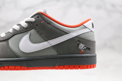 Nike SB Dunk Low Staple NYC Pigeon 