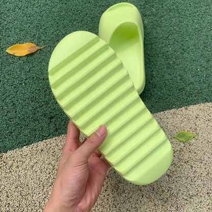 Adidas Yeezy Slide Verde brillante 