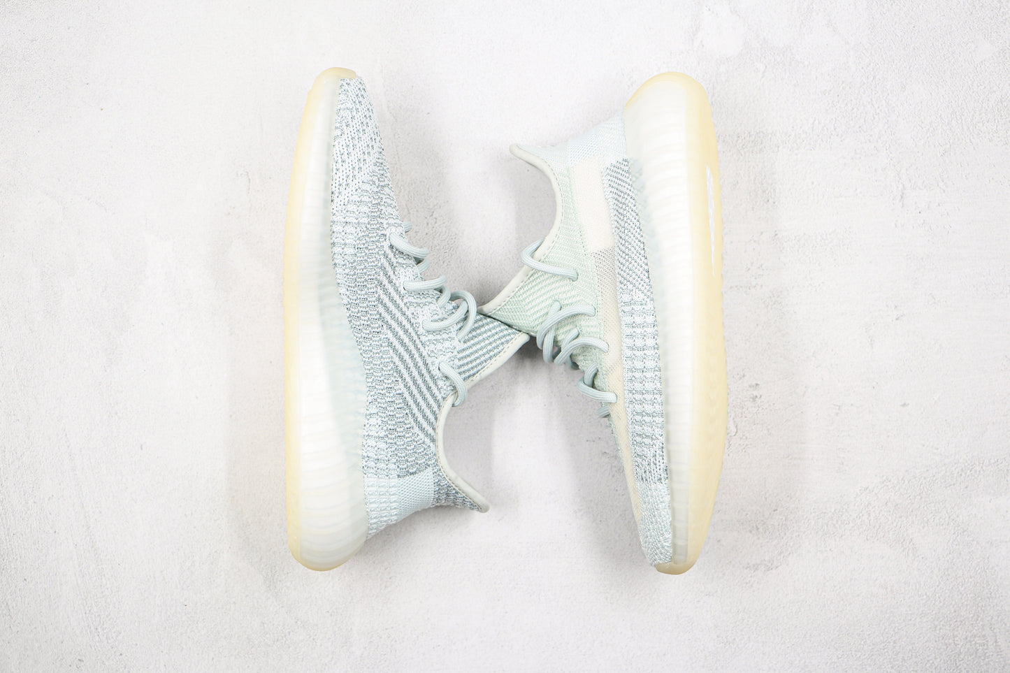 Adidas Yeezy Boost 350 V2 Wolkenweiß (Reflektierend)