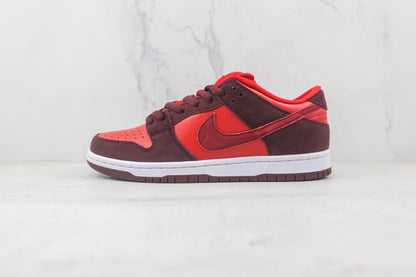 Nike SB Dunk Low Cherry