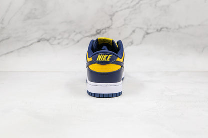 Nike Dunk Low Michigan