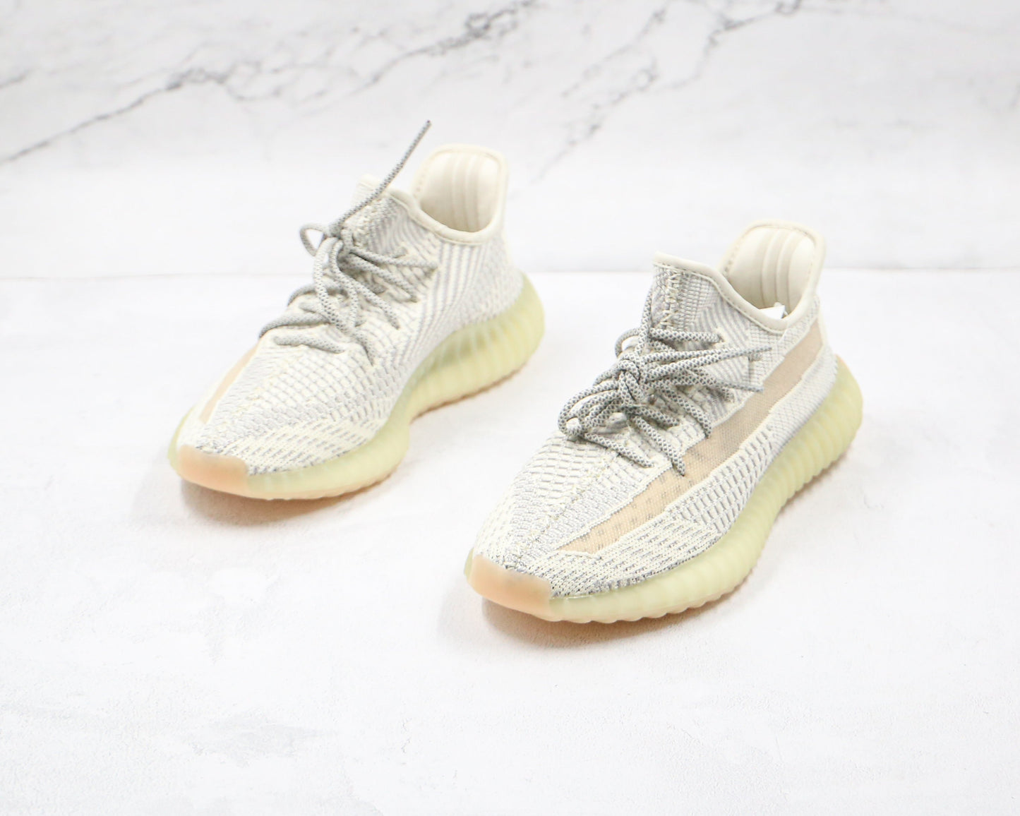 Adidas Yeezy Boost 350 V2 Lundmark (nicht reflektierend)