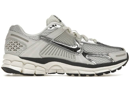 Nike Zoom Vomero 5 Photon Dust Argento metallizzato