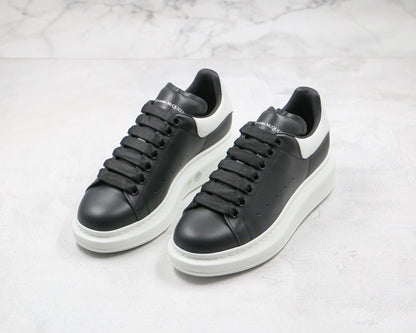 Alexander Mcqueen Oversize Nero Bianco 