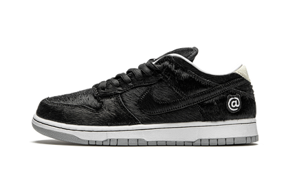 SB Dunk Low "Medicom Toy - BE@RBRICK"