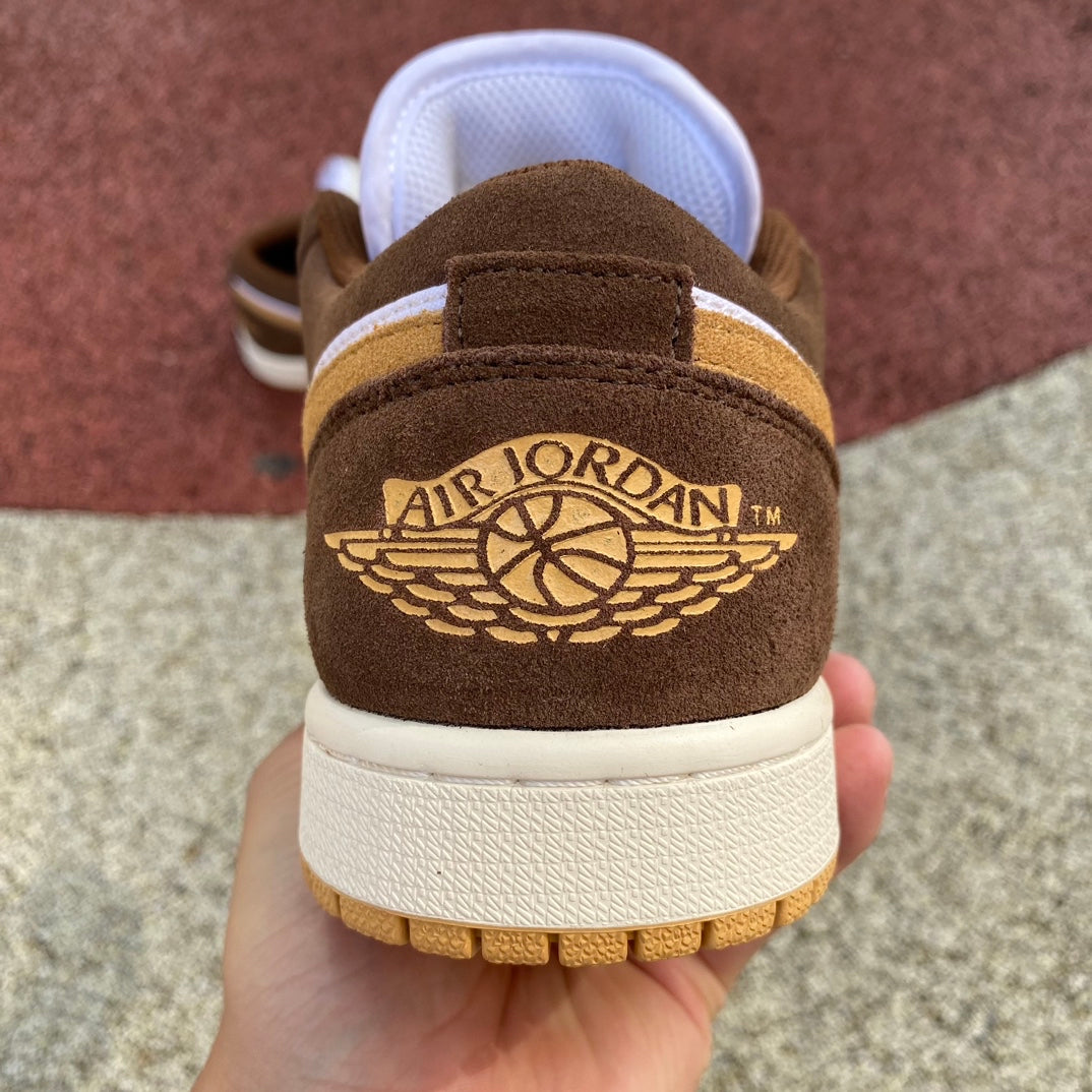 Jordan 1 Low SE Cacao Wow 