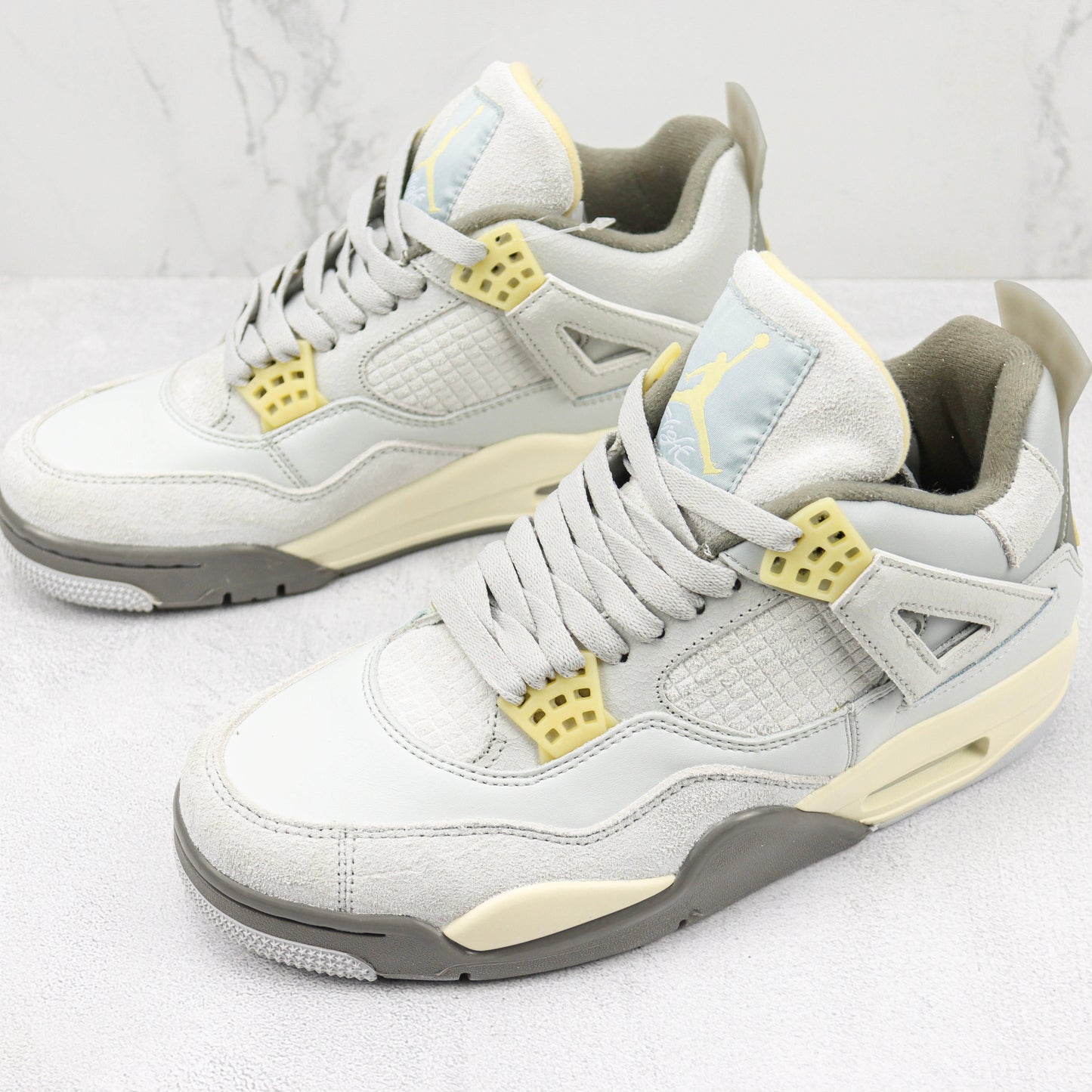 Jordan 4 Retro SE Craft Polvere di fotone 