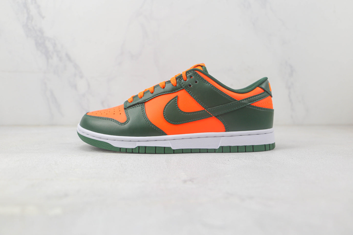 Nike Dunk Low Miami Hurricanes 