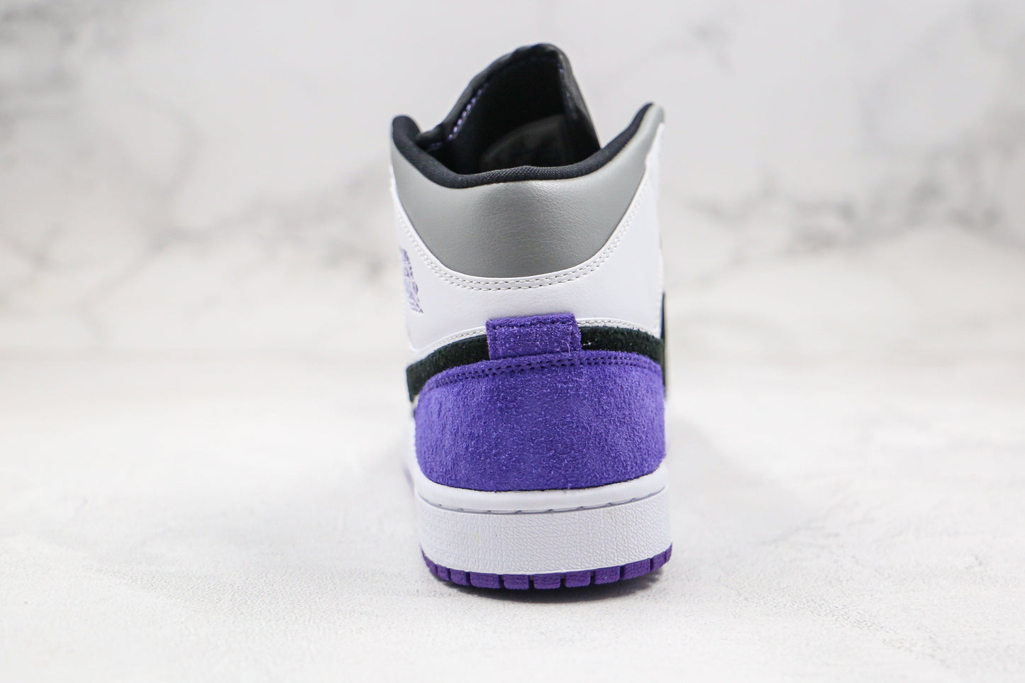 Jordan 1 Mid SE Viola 