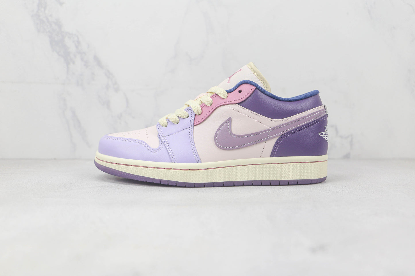 Jordan 1 Low Pastell Lila