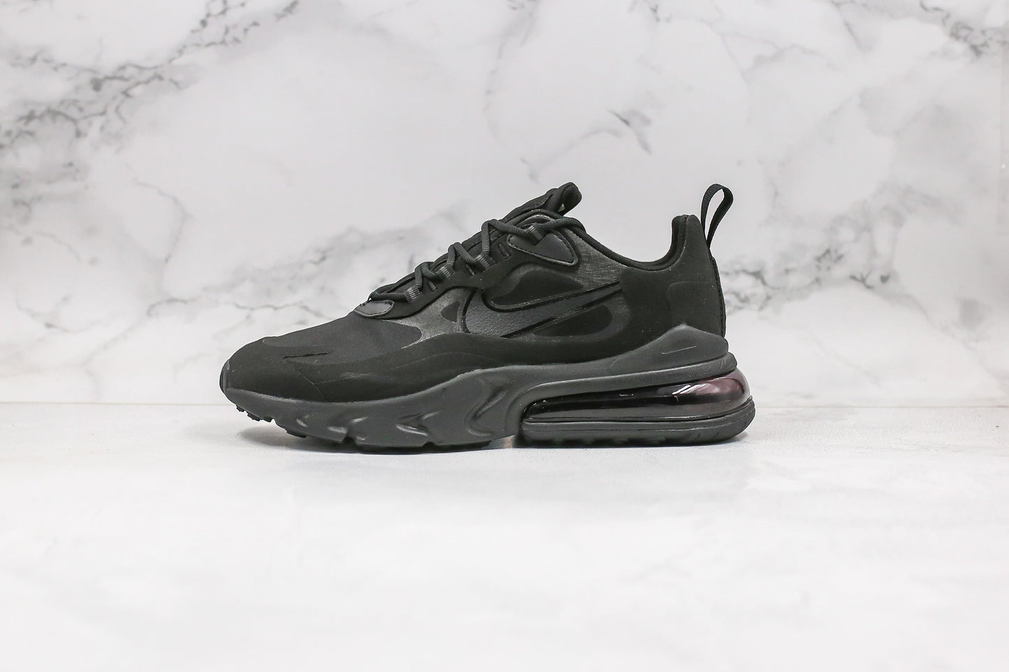 Nike Air Max 270 React Dreifach Schwarz