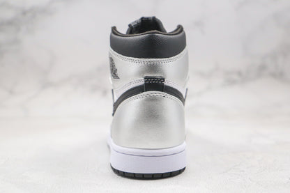 Jordan 1 Retro High Silver Toe