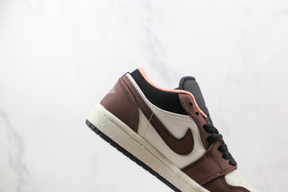 Jordan 1 Low Mocha