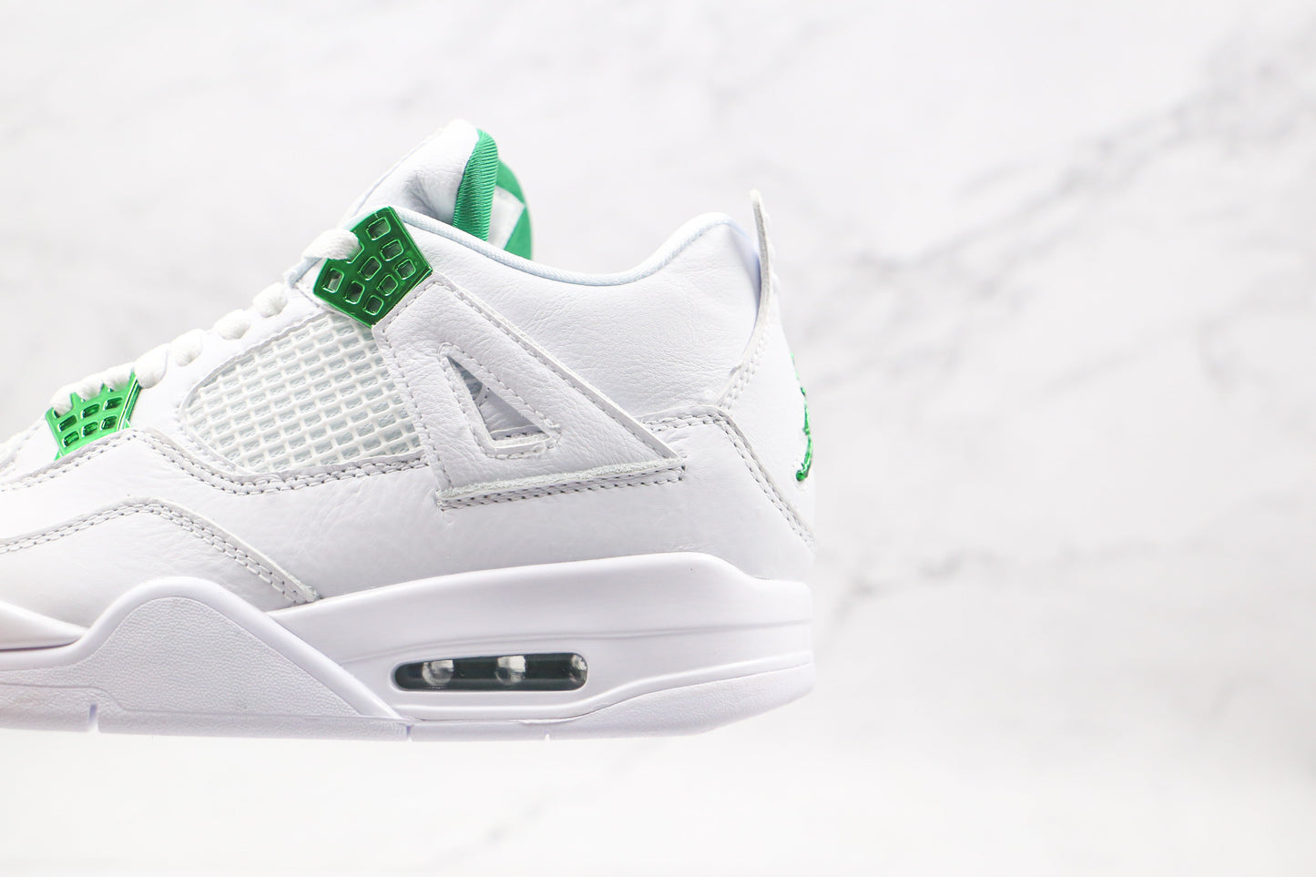 Jordan 4 Retro Verde metallizzato 