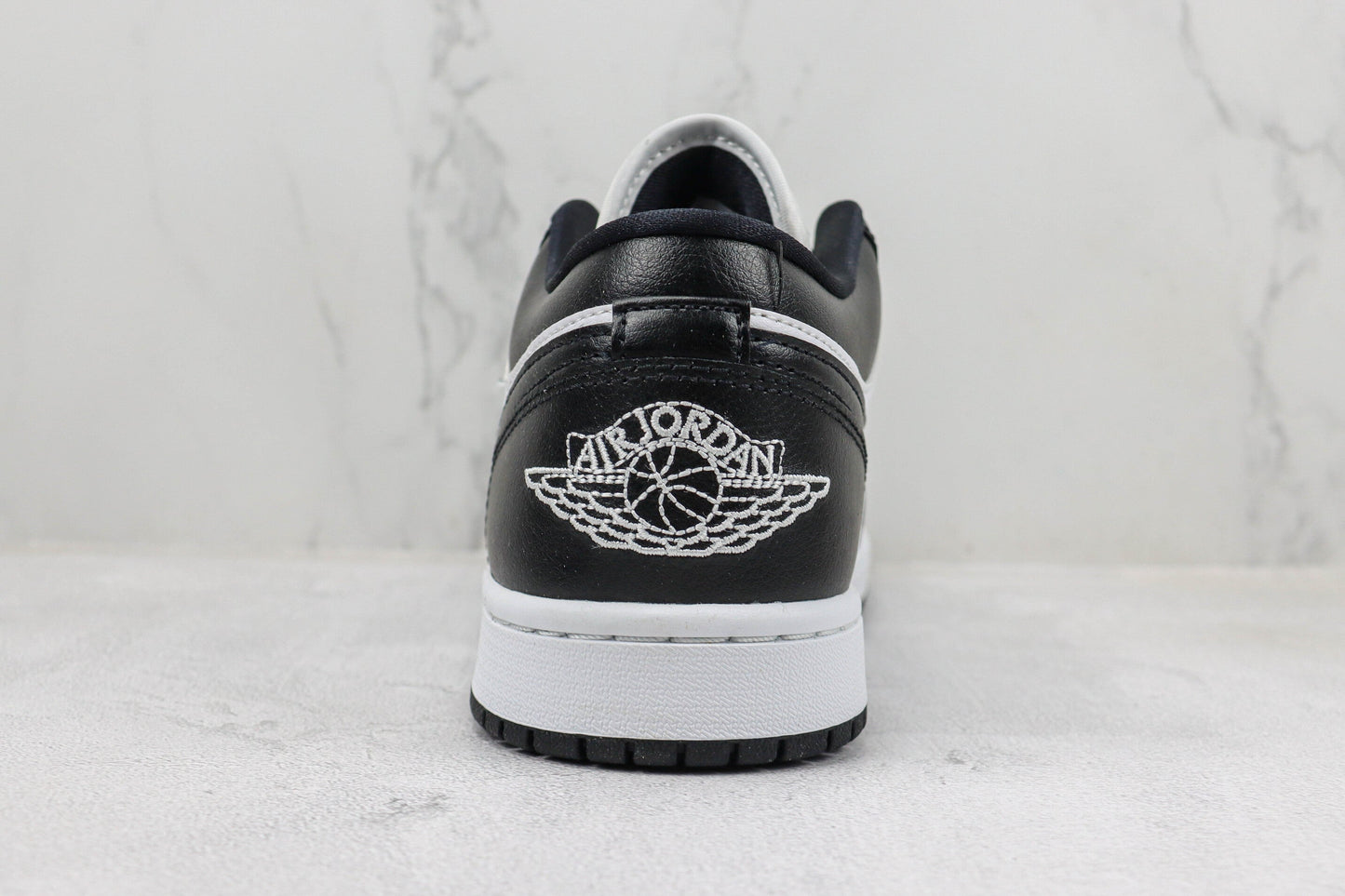 Jordan 1 Low Panda